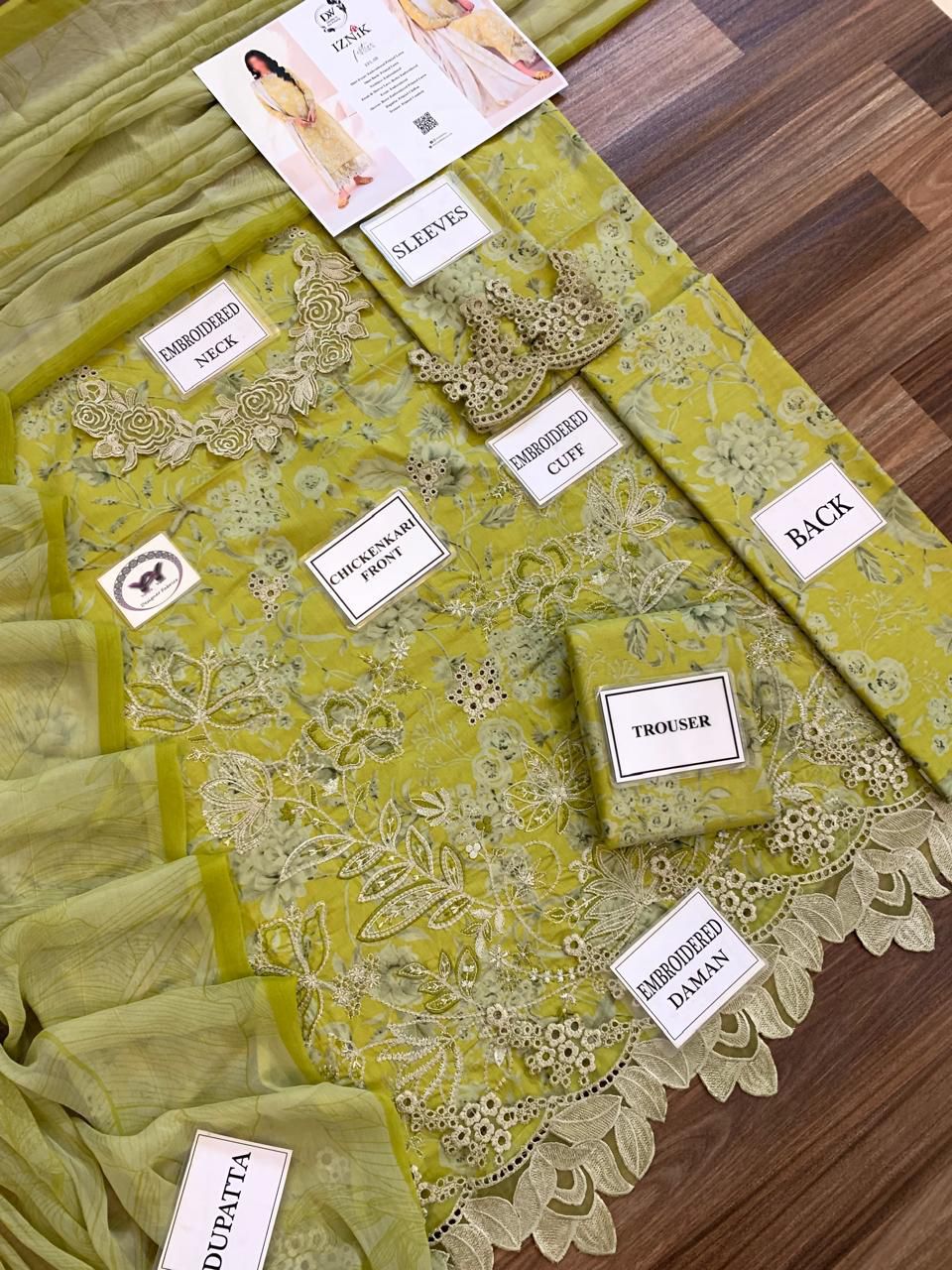 Iznik Lawn 3-Piece Suit with Embroidered Front & Chiffon Dupatta