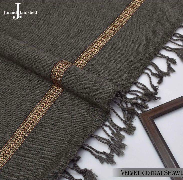 Men’s Velvet Shawl – Luxury Winter Collection with Border Work & Tassels