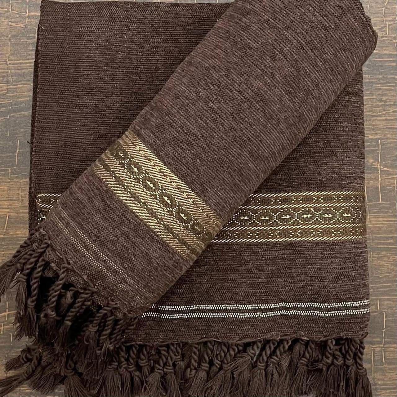 Men’s Velvet Shawl – Luxury Winter Collection with Border Work & Tassels