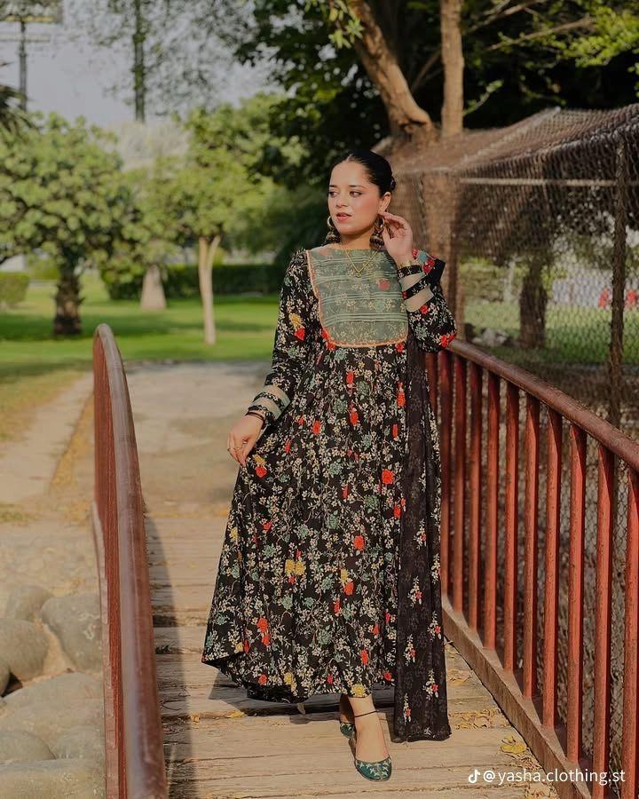 BINSAEED 3PC Khaddar Collection – Printed Winter Suits